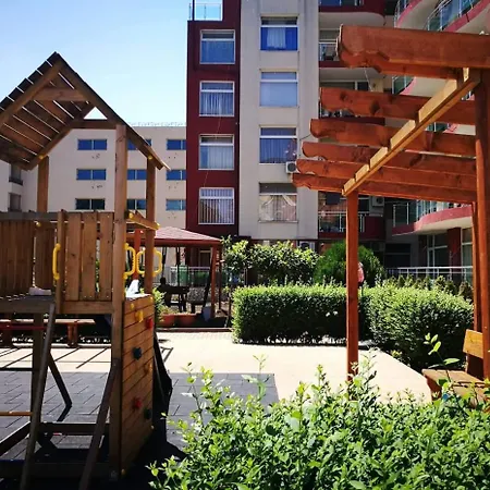 двустаен с басейн глобал Apartment *