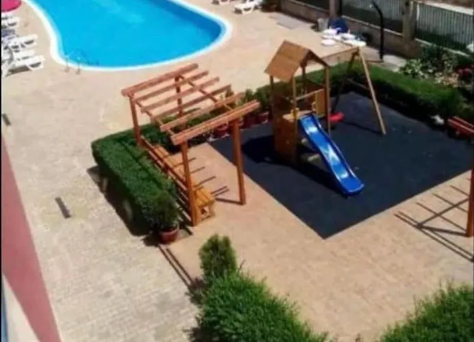 Apartamento двустаен с басейн глобал