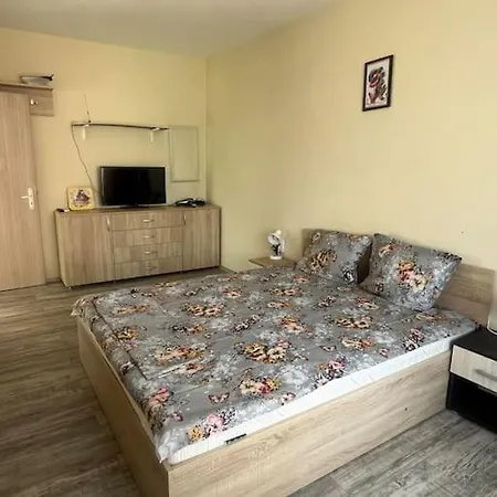 двустаен с басейн глобал Appartamento *